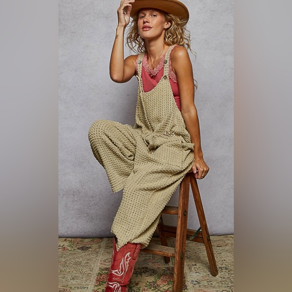 POL Boho Waffle Knit Button Front Jumpsuit Khaki Sand Women’s Large NWT - Picture 2 of 5
